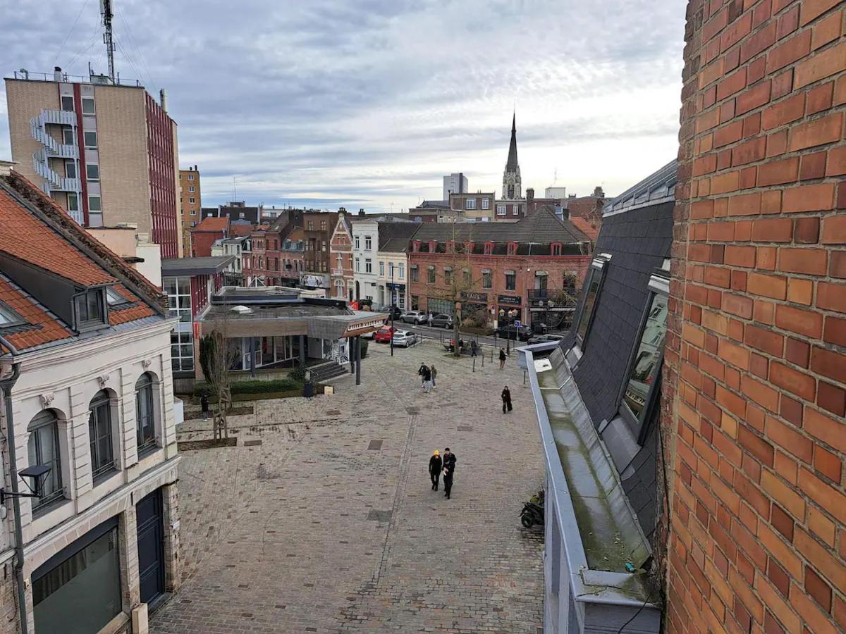 Apartamento Magnifique T3 Avec Balcon Au Pied Du Metro Colbert Tourcoing Exterior foto